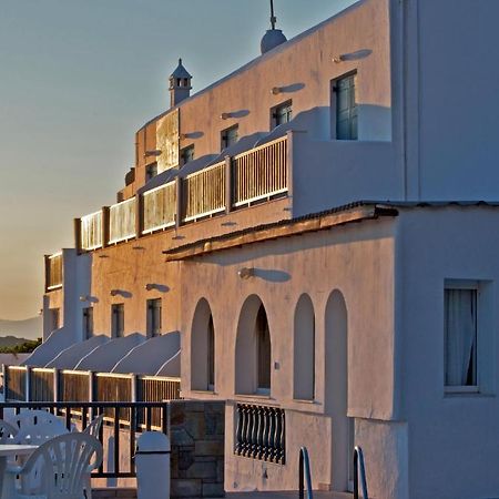 Alex Hotel 투를로스 외부 사진